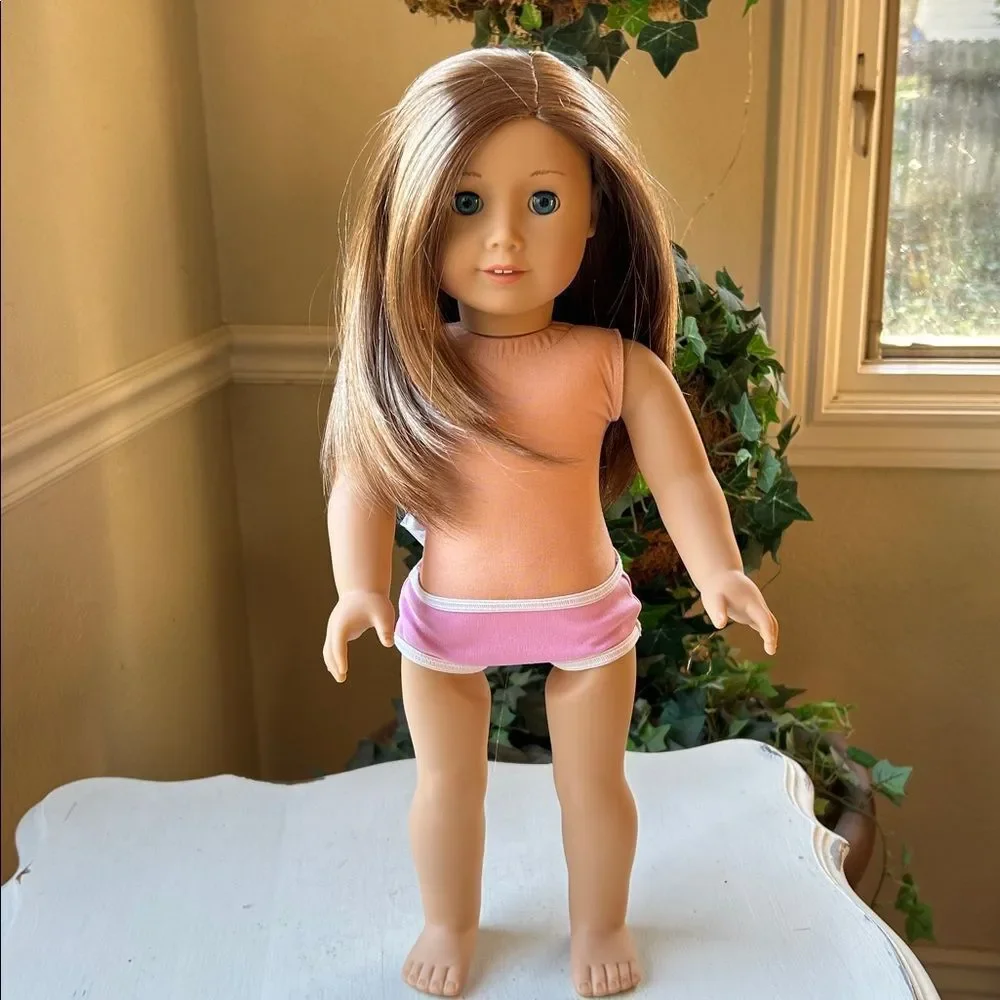 American Girl Doll Truly Me In Original Dress and Shoes. Excellent Condition